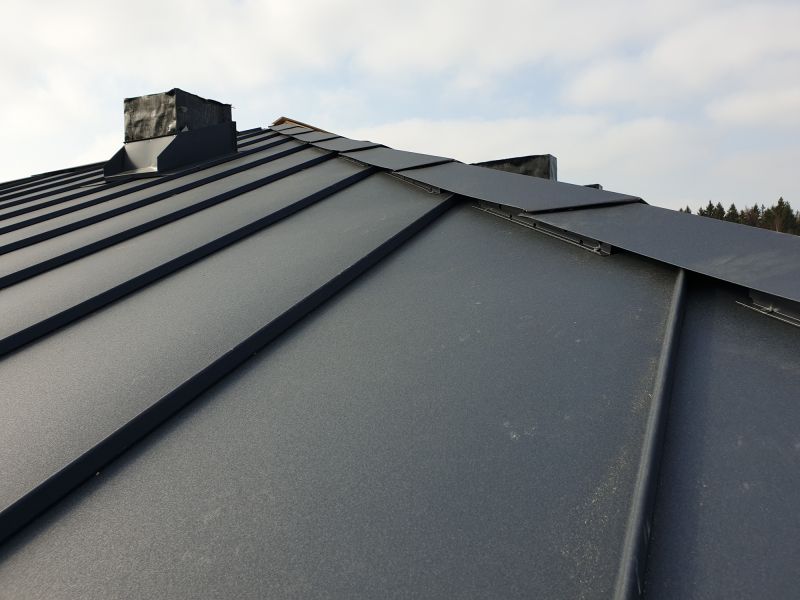 Local Aluminum Roof Installation in Lake Jackson, TX