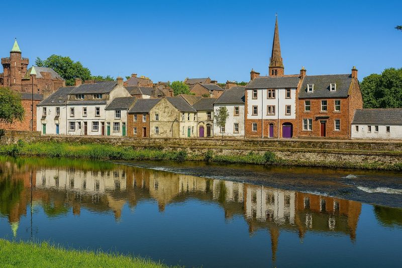 Local Asphalt Shingles Installation in Dumfries, VA