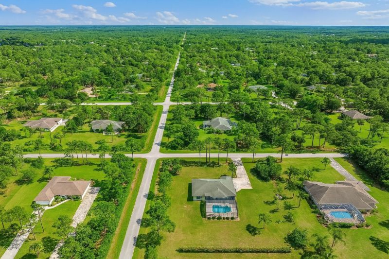 Local House Roof Installation in Loxahatchee, FL