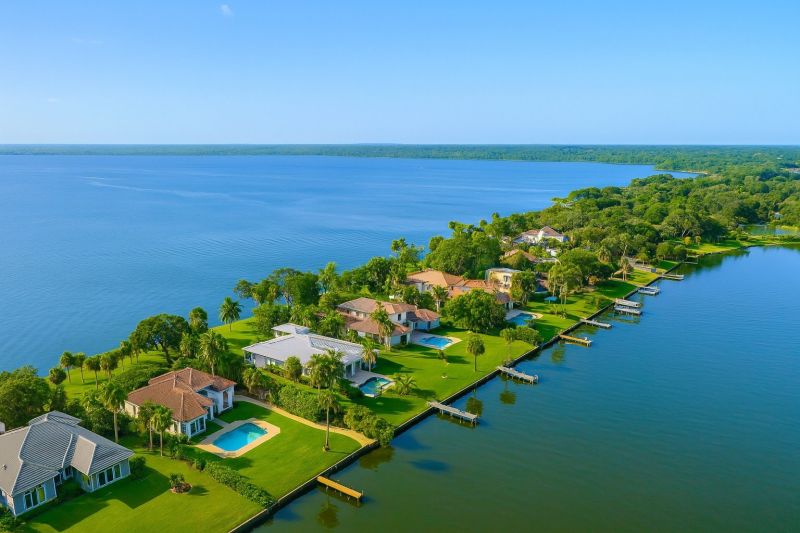 Local Roof Service in Merritt Island, FL