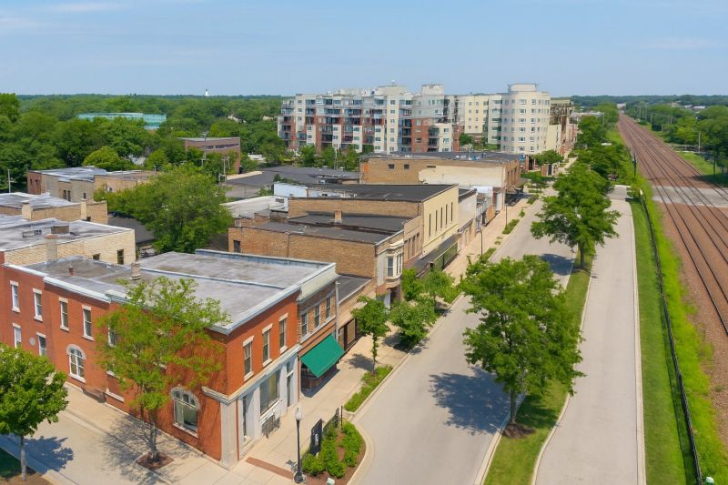 Local Roof Service in Glen Ellyn, IL