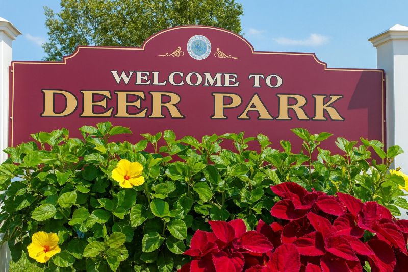 Local Roof Service in Deer Park, NY