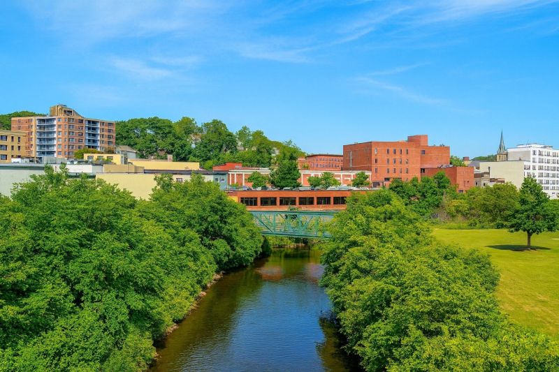 Local Roof Service in Fitchburg, MA