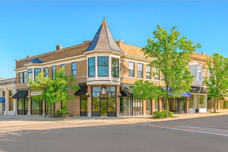 Local Roof Service in Hinsdale, IL