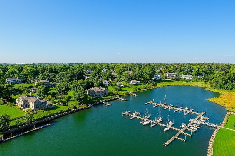 Local Roof Service in Greenwich, CT