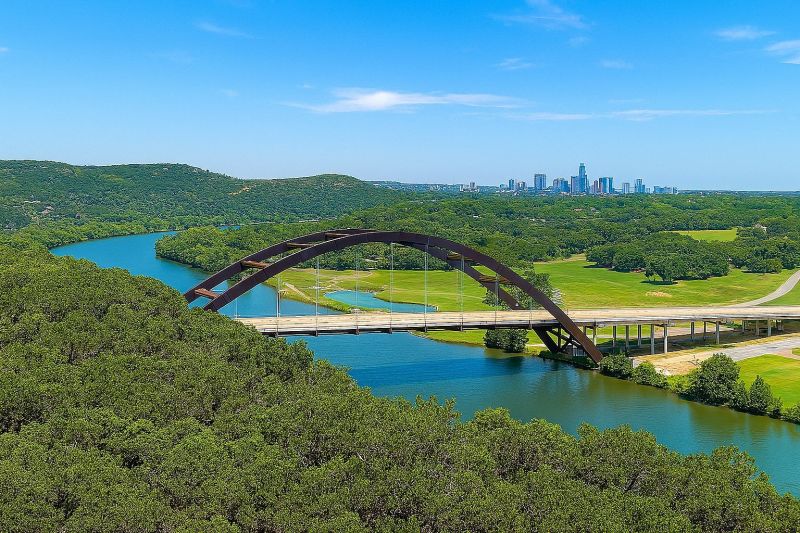 Local Roof Service in Bastrop, TX