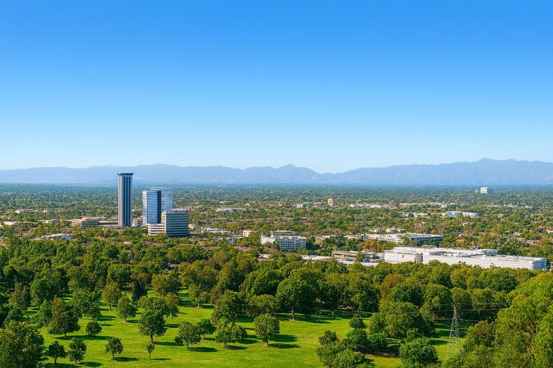 Local Tar And Gravel Roof Service in Burbank, CA